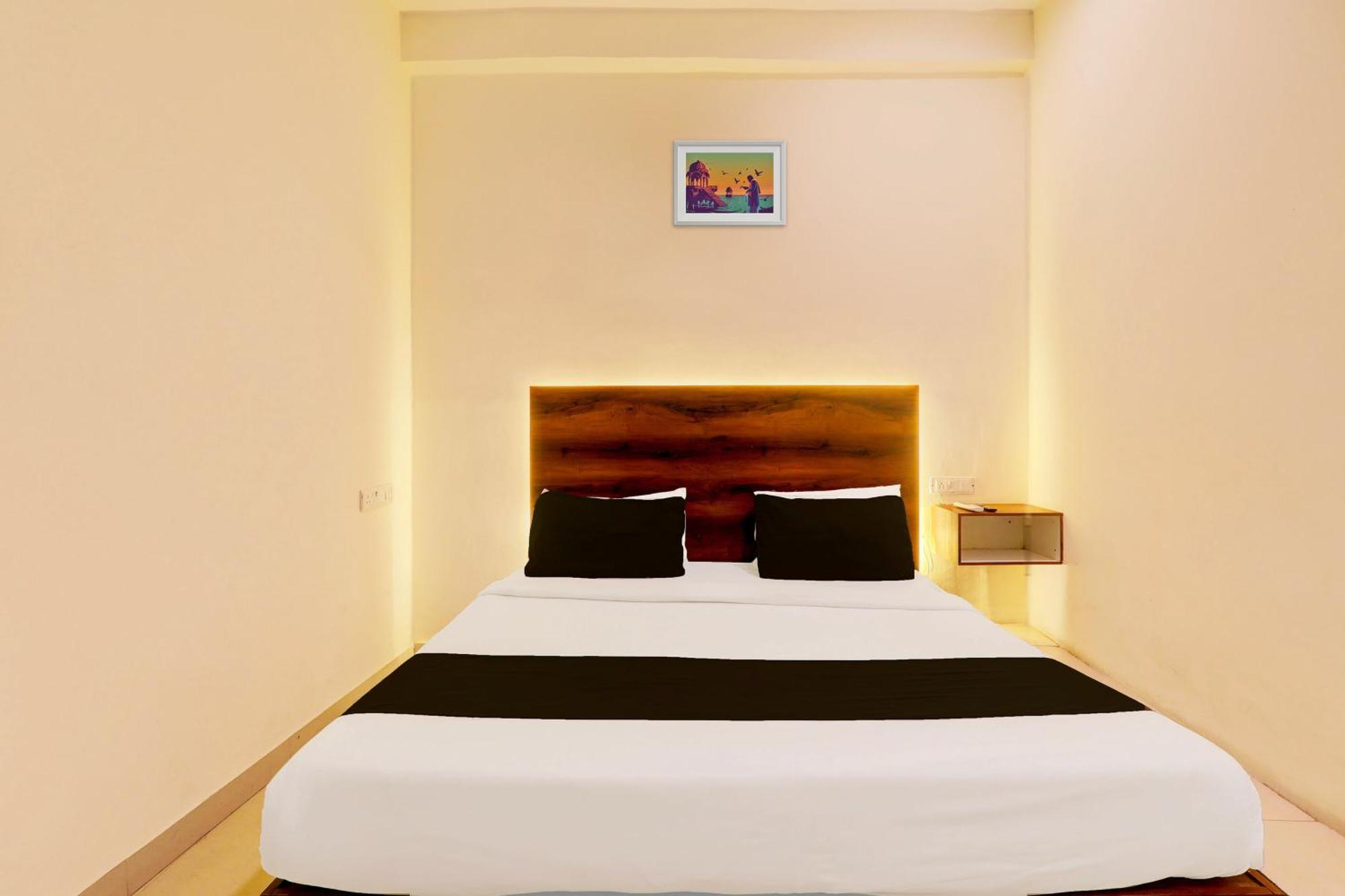 Hotel O Sr Grand Gorakhpur Exterior foto
