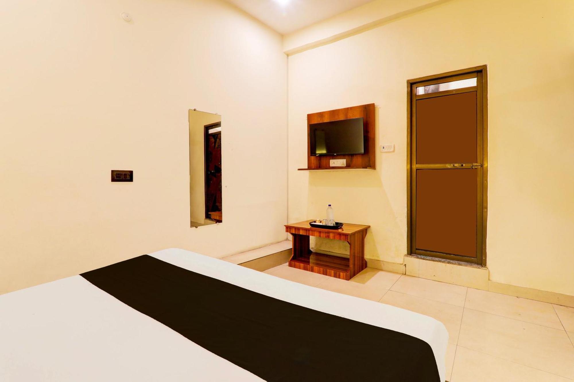Hotel O Sr Grand Gorakhpur Exterior foto