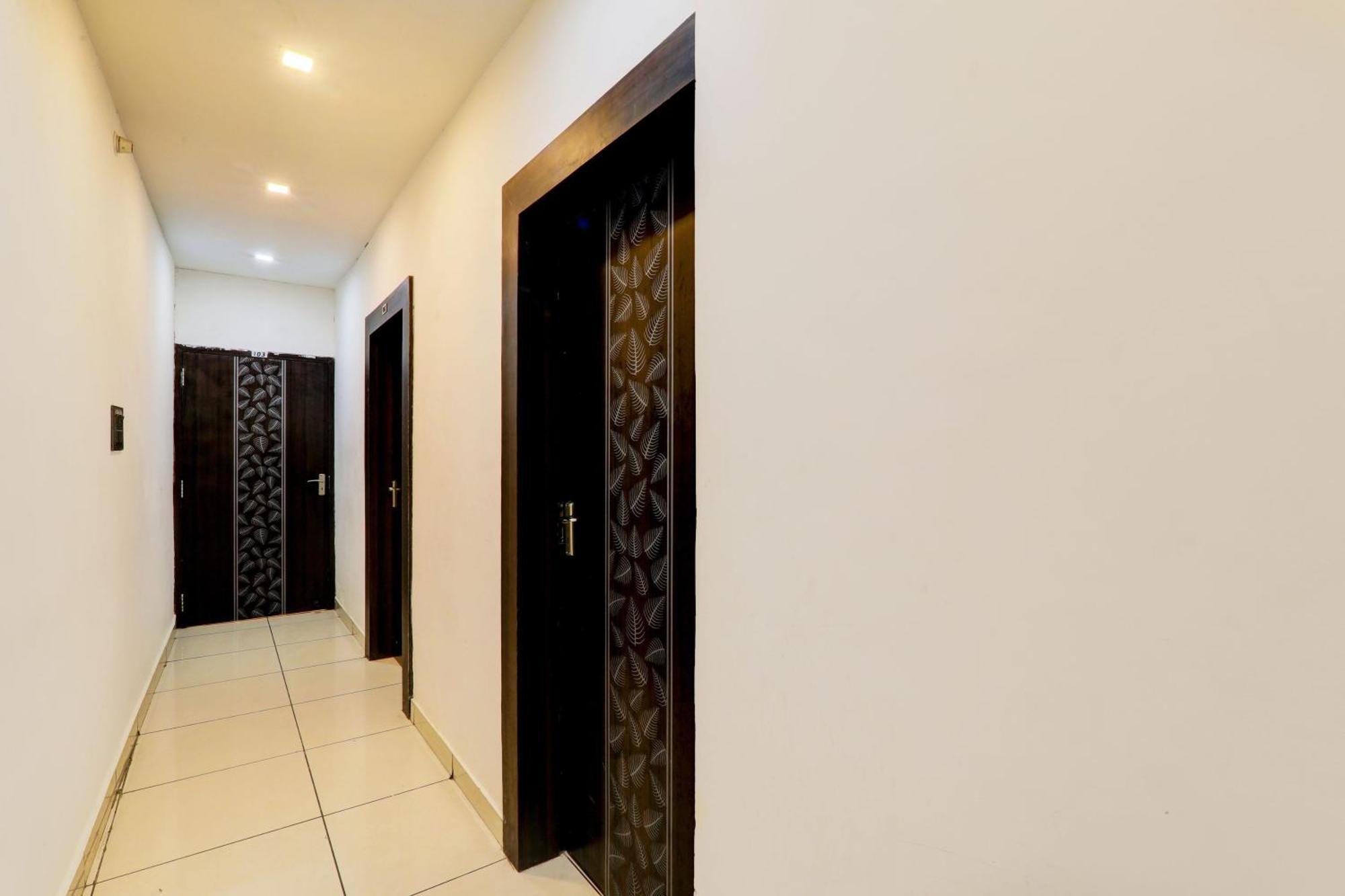 Hotel O Sr Grand Gorakhpur Exterior foto